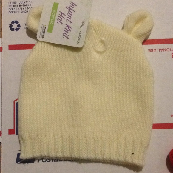 Four Infant Knit Hats - Picture 3 of 5